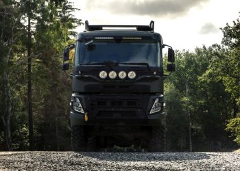 Volvo Defense ще доставя логистични камиони за Естония и Латвия