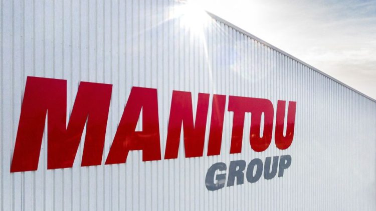 Manitou Group става мажоритарен собственик в две компании