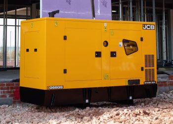 Дизелови генератори JCB
