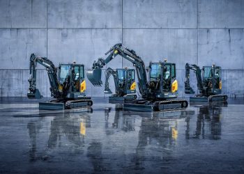 HD Hyundai въвежда нов стандарт за компактни багери