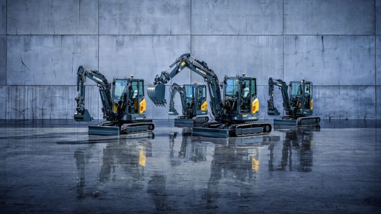 HD Hyundai въвежда нов стандарт за компактни багери