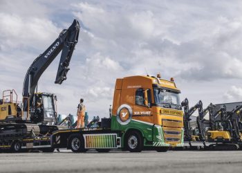 Електрическите камиони на Volvo са изминали 80 млн. км. за 5 години