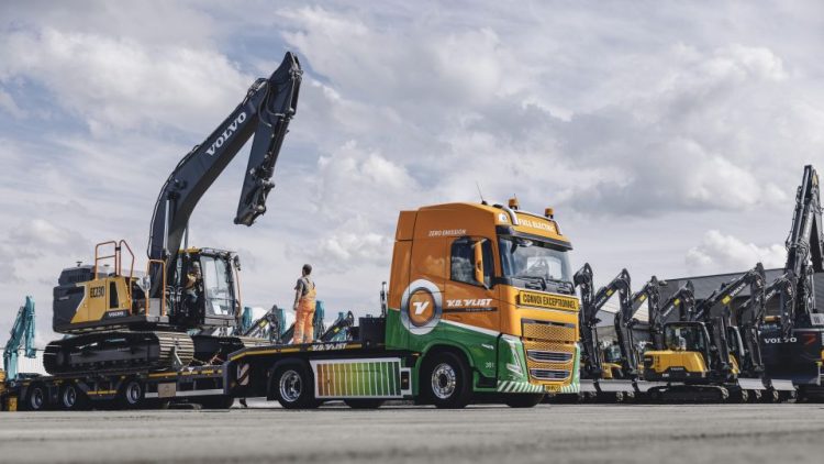 Електрическите камиони на Volvo са изминали 80 млн. км. за 5 години