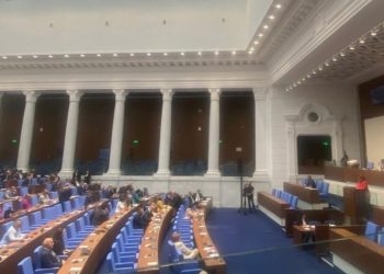 Министър Коритарова: Инвестиционната програма за общински проекти се изпълнява в срок