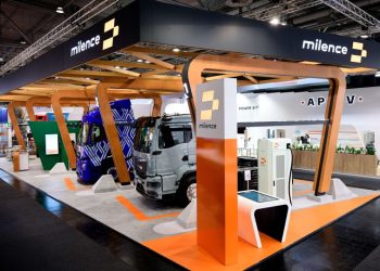 Diamond Echo на Renault Trucks блесна на щанда на Milence