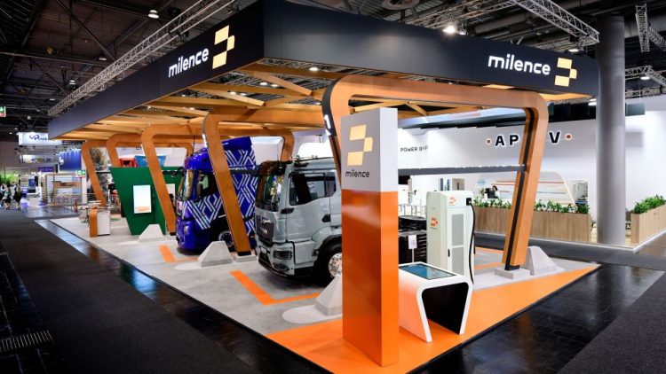 Diamond Echo на Renault Trucks блесна на щанда на Milence