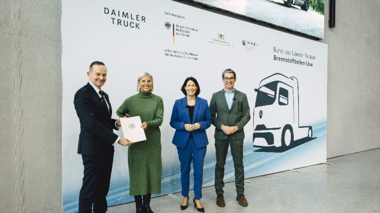 Daimler Truck получи 226 млн. евро финансиране за камиони с горивни клетки 