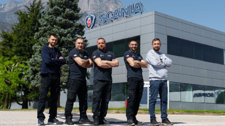 Отлично представяне на българските сервизни специалисти на Scania в Италия