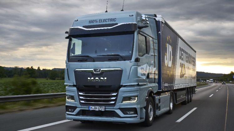 MAN eTruck премина нощни тестове на прохода Бренер