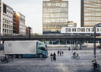 Volvo получи 5 звезди във втория рейтинг за безопасност на тежки камиони Euro NCAP