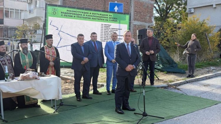 Министър Иванов: Издадено е разрешение за строеж за обходния път на Кресна