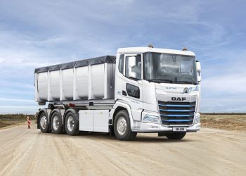 DAF Trucks представя нова гама е-камиони за специализирани и строителни приложения
