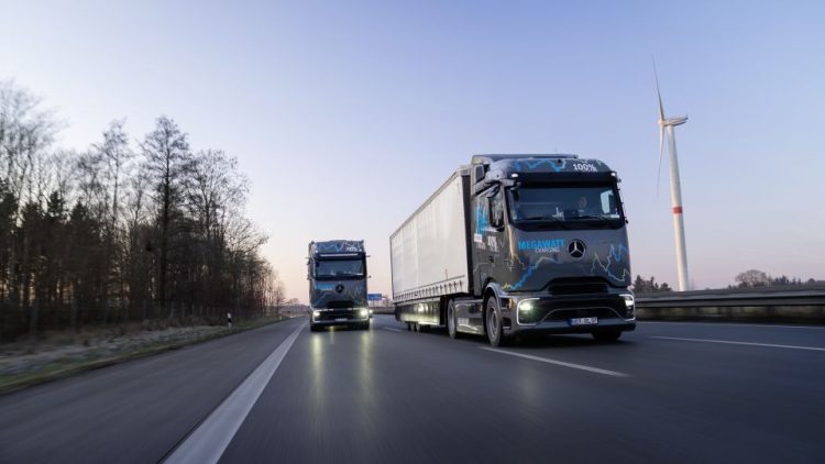 eActros 600 тества мегаватово зареждане от Германия до Швеция