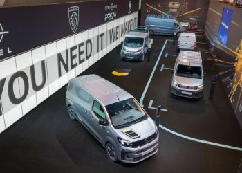 Stellantis Pro One с богата гама ванове и премиера на изложението в Брюксел