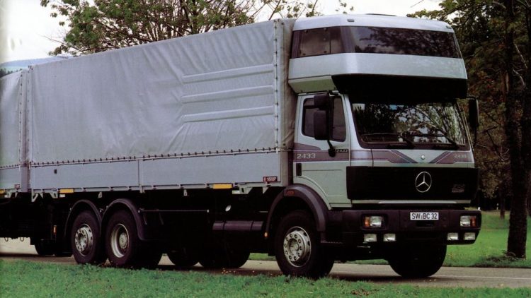 50 години IToY – 1990 Mercedes-Benz SK