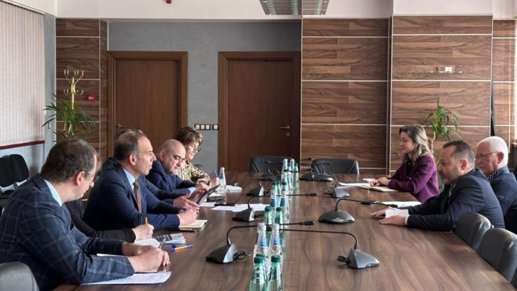 Министър Найденов обсъди стратегията за развитие на пътния сектор в България