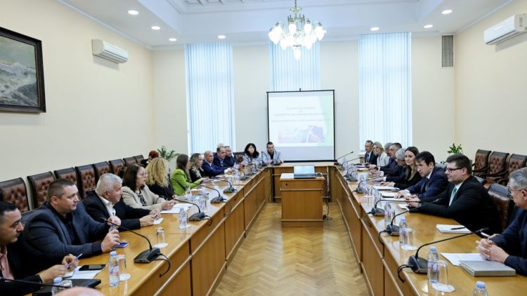 Транспортният сектор ще бъде подпомогнат с пакет мерки за над 100 млн. евро