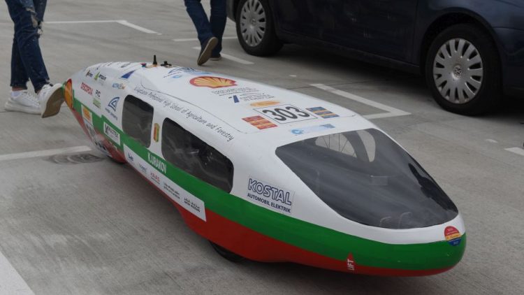 Всички български отбори завършиха в Shell Eco-Marathon 2026