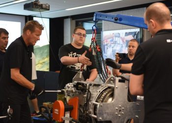 Топ обучение на сервизни специалисти от Knorr-Bremse и Schaeffler